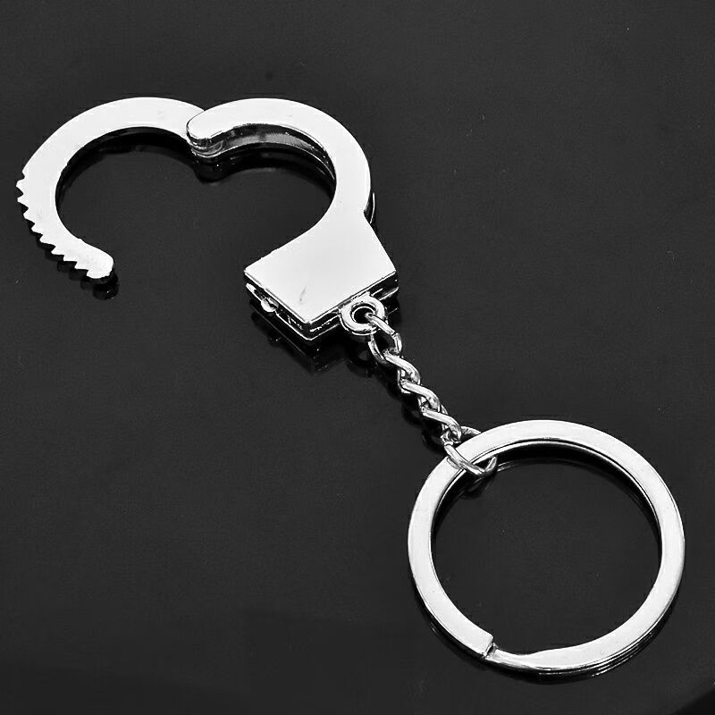 不舍天真警察手铐玩具金属创意个性迷你拇指玩具手铐金属钥匙扣车用