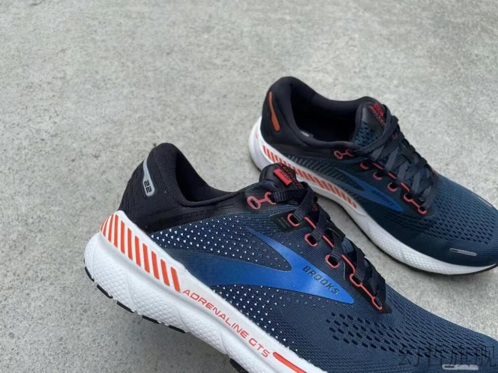 布鲁克斯慢跑鞋4e特宽楦头brooks布鲁克斯gts22男子稳定支撑跑鞋运动
