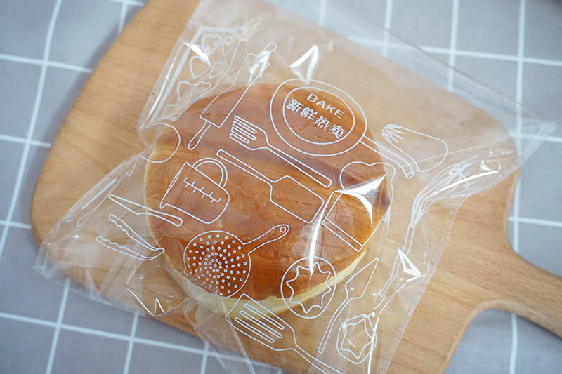 烘培面包餐包自粘自封塑料袋食品袋曲奇饼干包装袋糖果点心袋 19*22