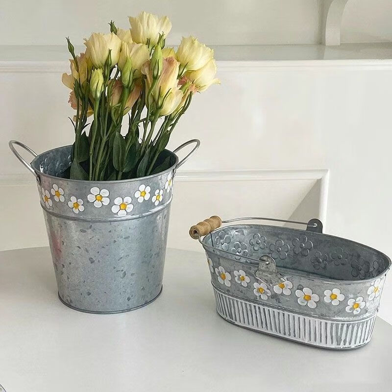 田园铁花盆插桶欧式铁艺复古做旧假花桶客厅装饰阳台多肉花盆单柄花篮