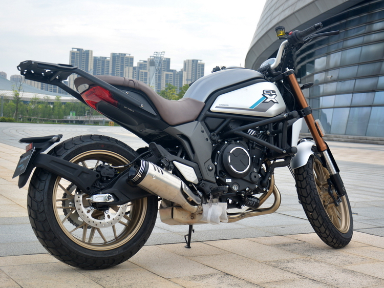 春风700clx改装保险杠护杠弹簧头竞技杠防摔杠尾箱架水杯架棒配件防摔