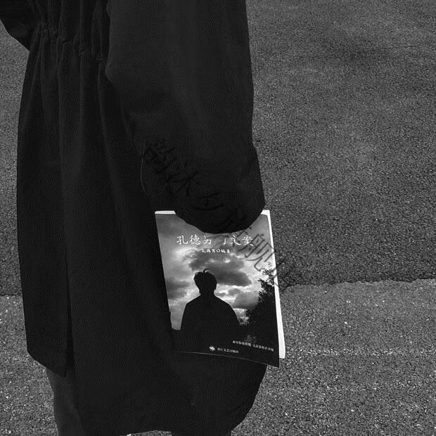 定制孔德男的文案情感文案一本默认尺码