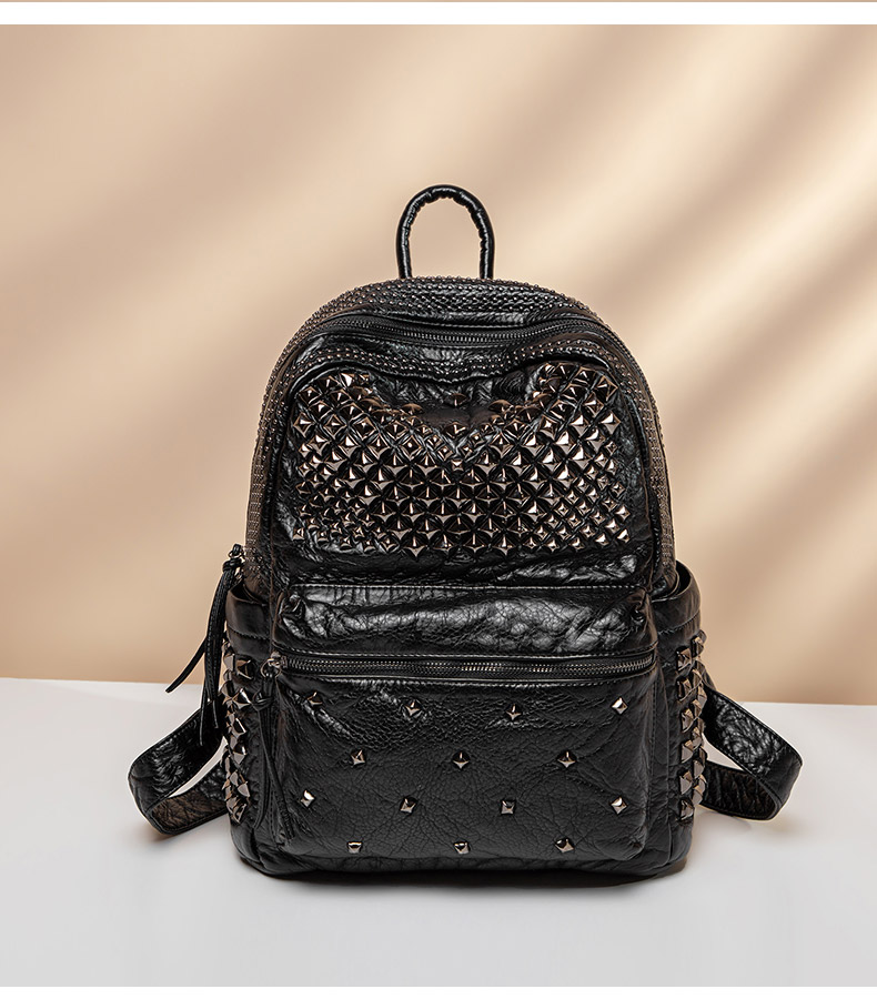 品牌双肩包女新款时尚潮流休闲百搭大容量软皮书包女生防水旅行背包