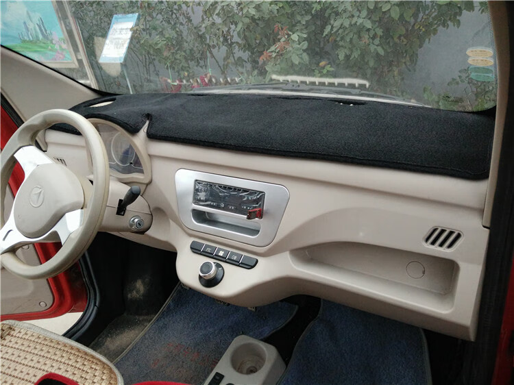 适用于 电动汽车专用仪表台丽驰吉瑞280众新e6 e7防晒避光隔热垫中控