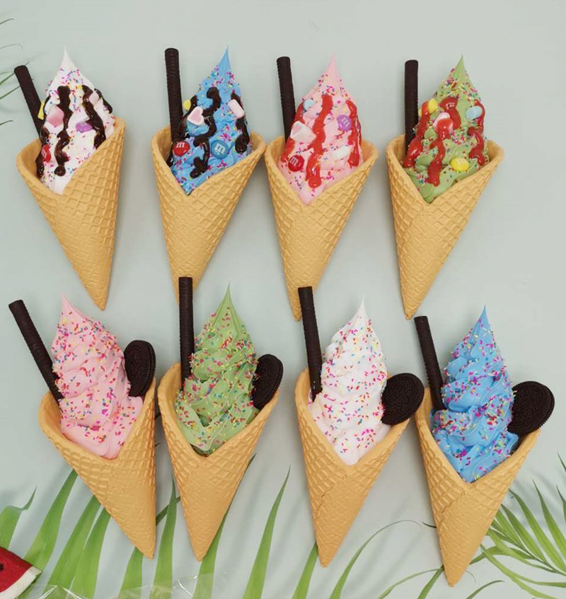 巨无霸冰淇淋模型仿真甜筒食品模具摩天脆装饰摆件冰激凌玩具道具白色