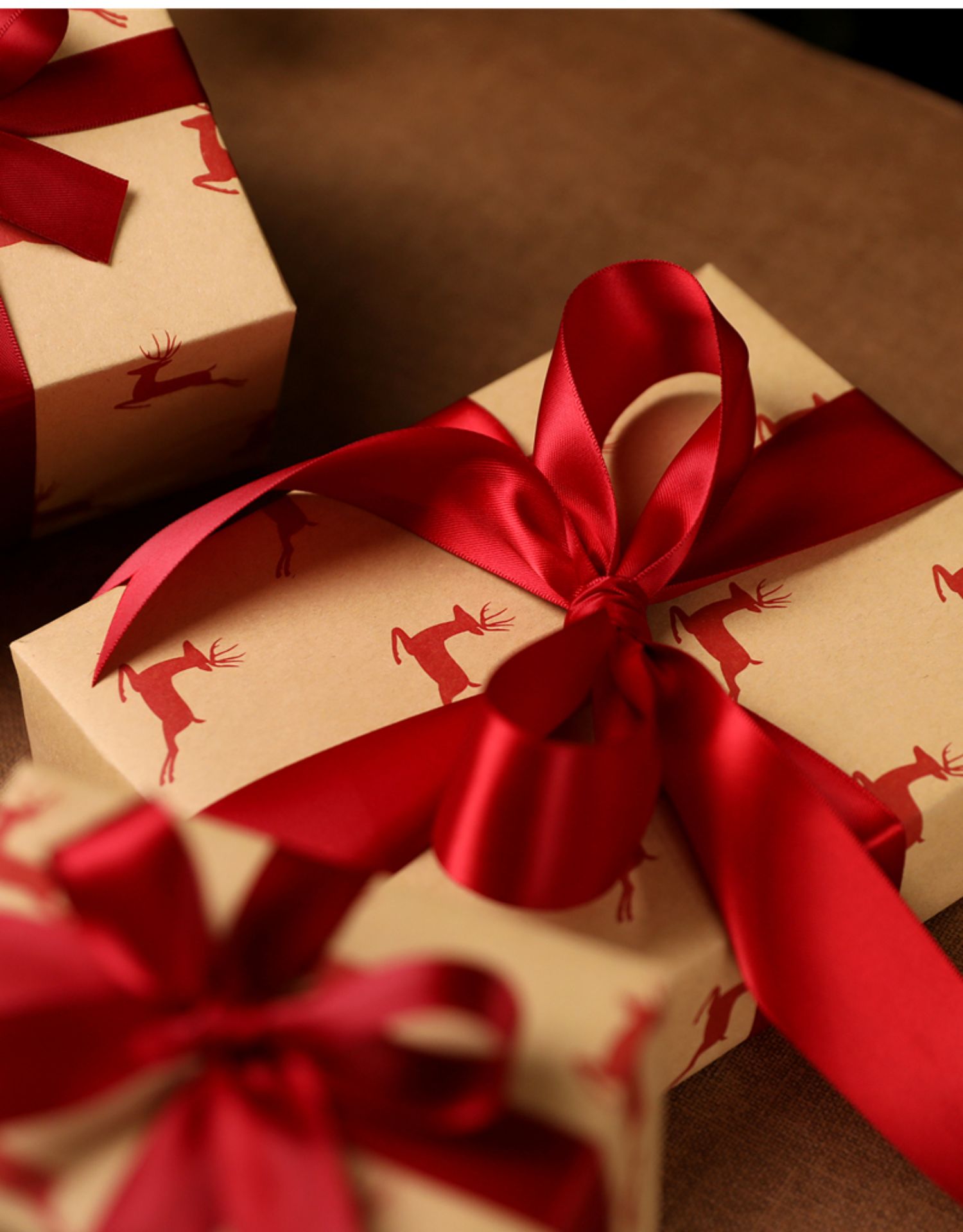 圣诞包装纸大尺寸复古风生日礼物纸年会礼品盒手工纸大张姒桀 4红底