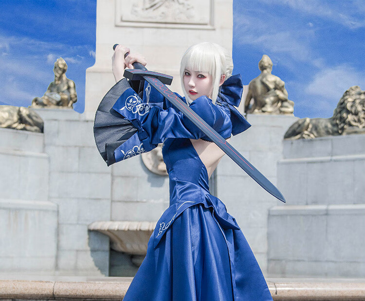 alter fate cosplay 黑saber cos一破礼服 吾王cos阿尔托莉雅cos 套餐