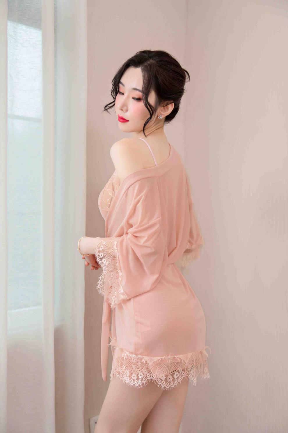 高端女士情趣内衣大码透视诱惑吊带性感蕾丝睡衣睡裙套装 黑色 s