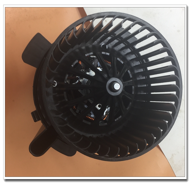 适配标致307标志308雪铁龙世嘉凯旋空调鼓风机总成暖风机总成件自动