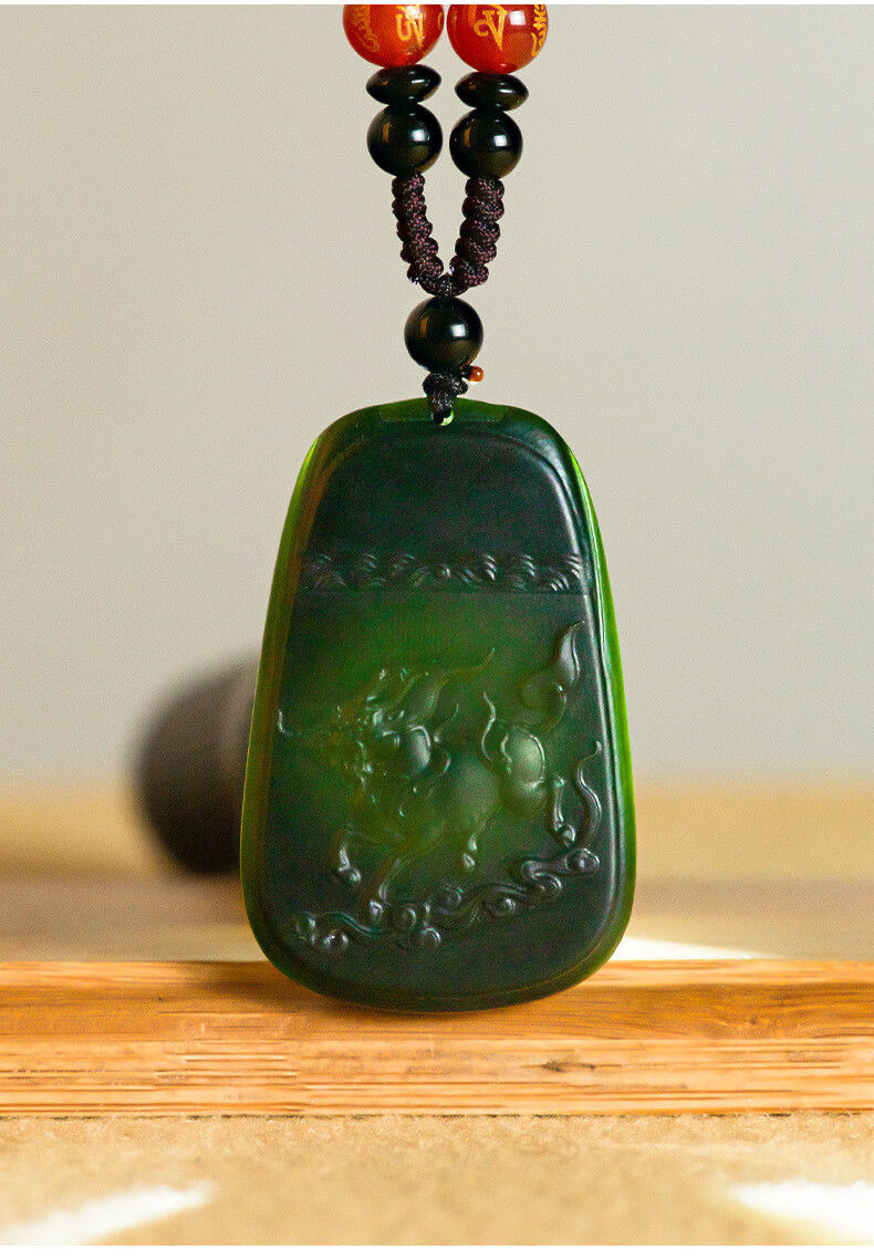 timeswind麒麟送福天然老料和田墨玉吊坠男款项链和田墨玉麒麟送福附