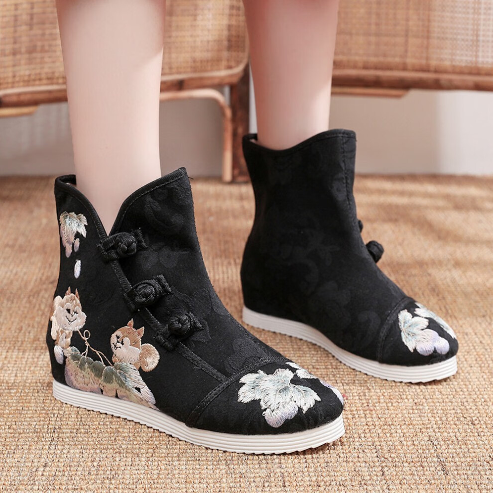 年秋季鞋底材质:橡胶鞋头款式:圆头风格:民族风流行元素:绣花鞋跟形状