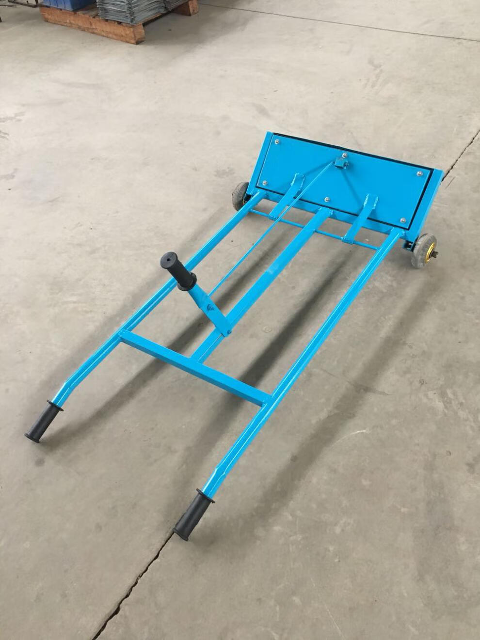 车间拾铁器手推式吸铁车磁力钢丸铁屑清扫车地面除铁器强磁工具吸铁车