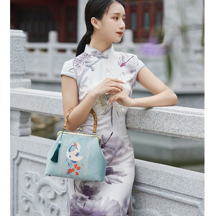 6015刺绣竹节旗袍包 复古风手提女配汉服手拎口金斜挎气质妈妈