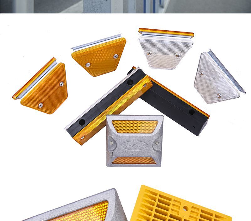 定制适用铝铸道钉高速公路发光道灯夜间警示地钉凸起路标道路轮廓反光