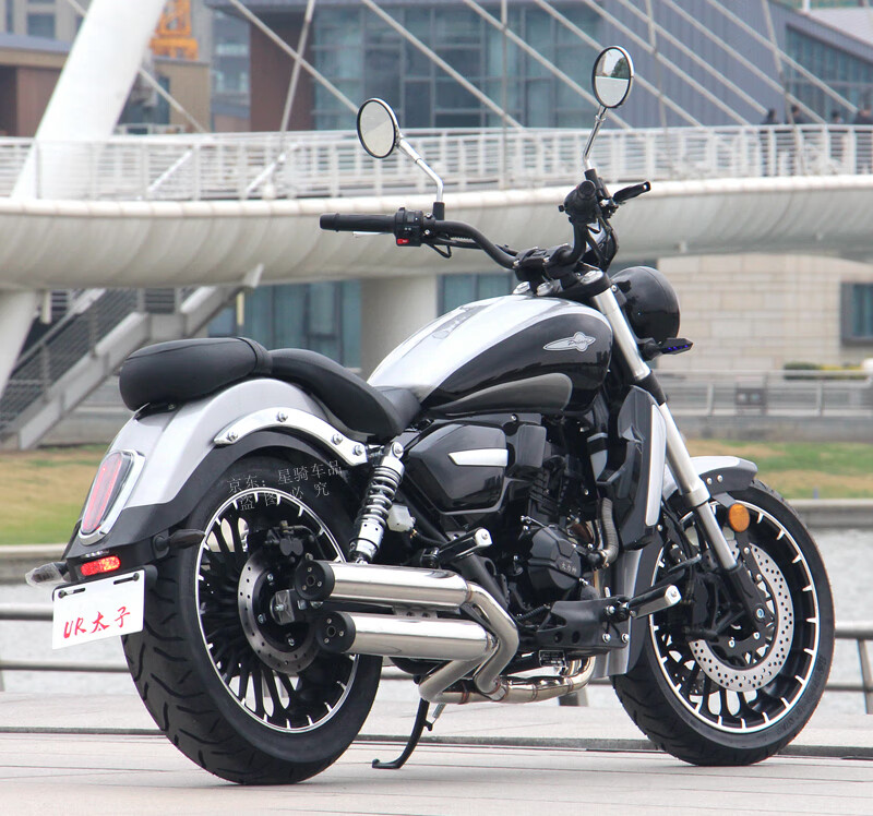 ur复古太子美式巡航摩托车400cc双缸水冷电喷嘉吉摩托车飞翎太子机车