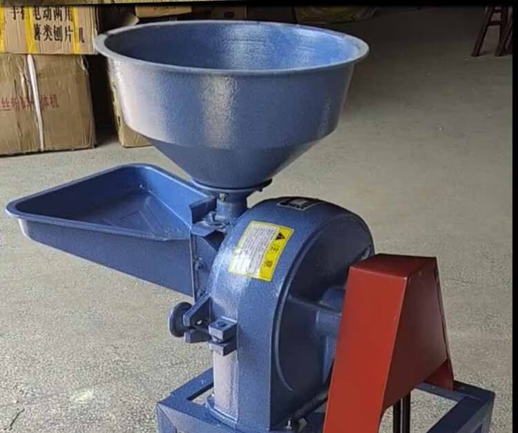 玉米粉碎机小型家用两相220v五谷杂粮多功能商用饲料磨粉机打粉机青鲨