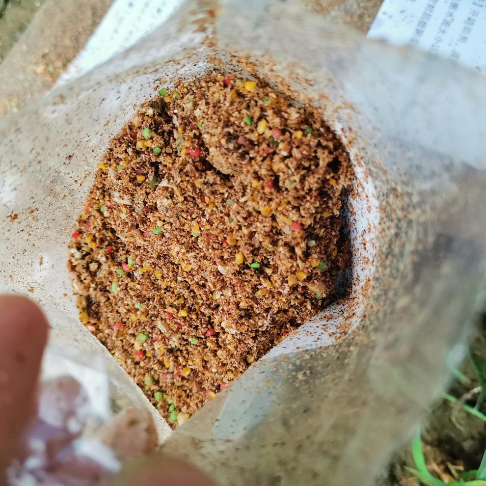 秋冬季打窝料钓鱼自制发酵底窝野钓鲫鱼饵料谷麦窝酒米送小药聚鱼窝料