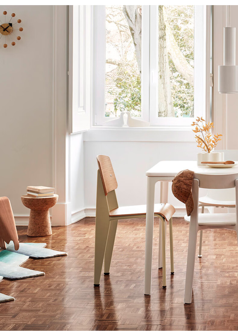 现货cabana瑞士进口vitrajeanprouvé设计standard餐椅餐厅椅子家具