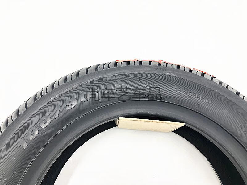 适用于玛吉斯鲨鱼王轮胎铃木踏板车uu125/uy125轮胎90/90-12 100/90
