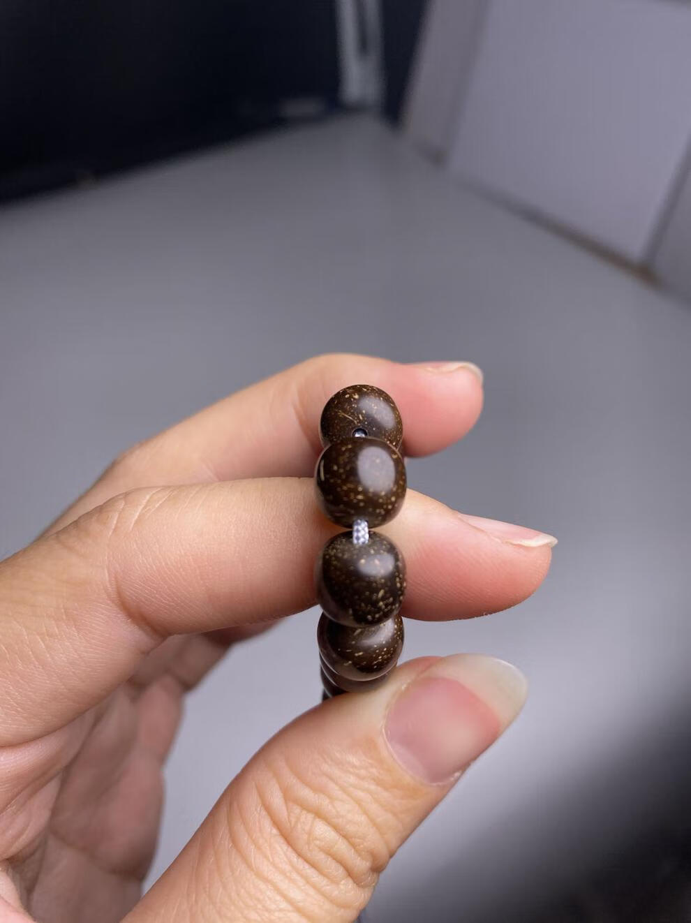 新款精品小串椰壳桶珠原色椰蒂单圈文玩佛珠手串素珠散珠菩提子9x8直