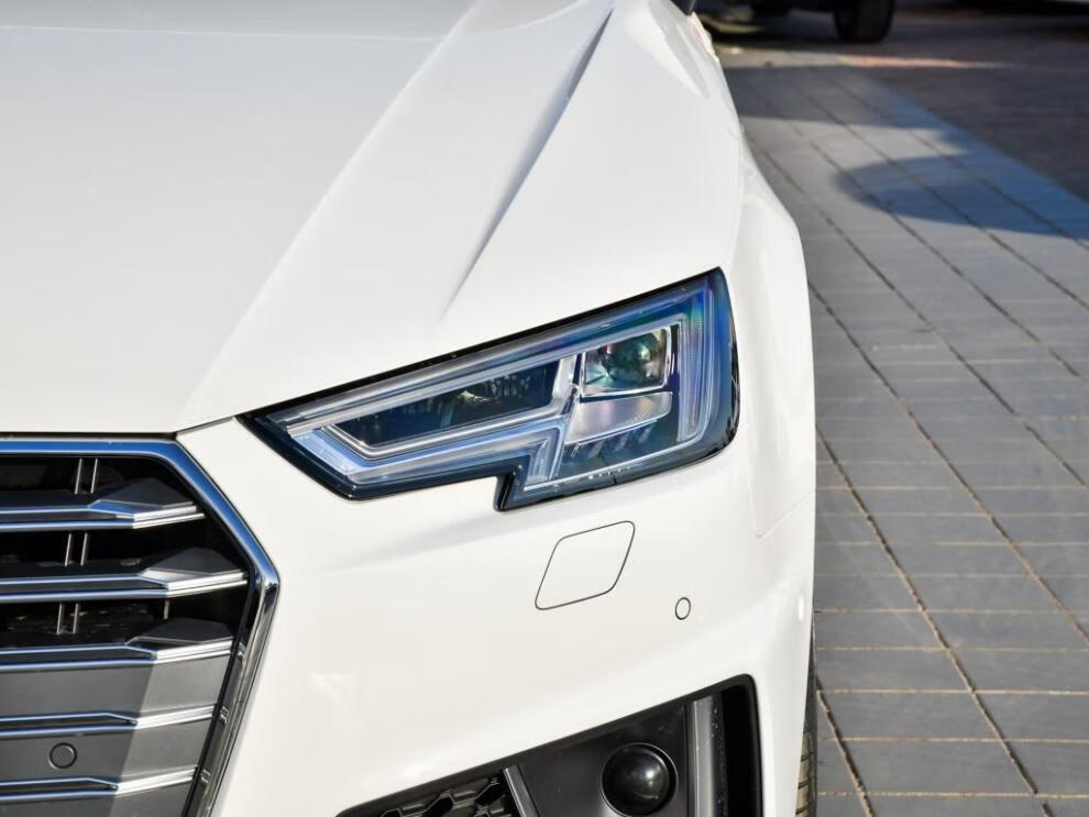 适用于新款奥迪a4l大灯罩 16-19款全新奥迪a4l前大灯透明罩 a4 精品高