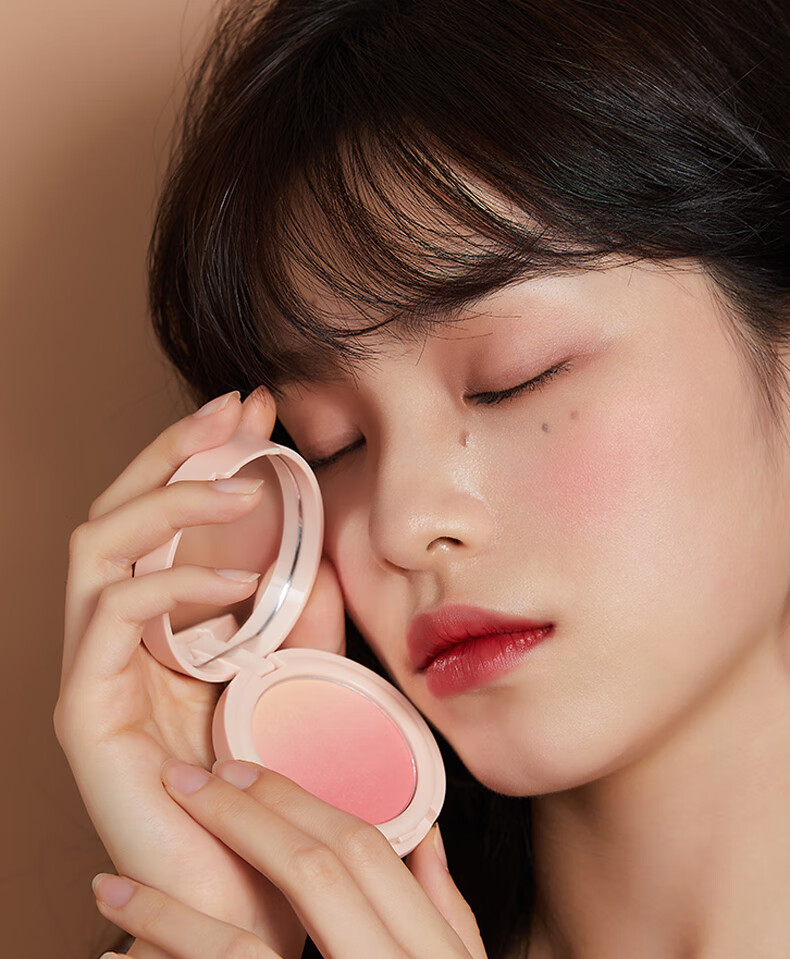 渐变仙女色~judydoll橘朵梦幻腮红蜜桃日落金橘三色自然显白送女友 03