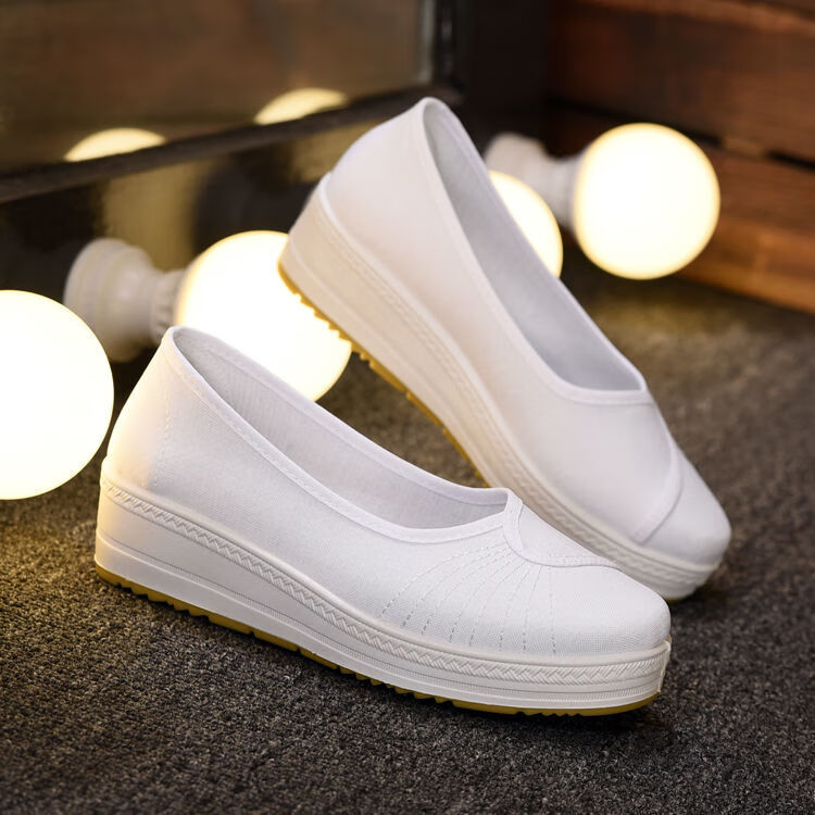 护士鞋软底2022护士鞋坡跟厚底女夏季美容院工作鞋瑜伽舞蹈鞋小白鞋