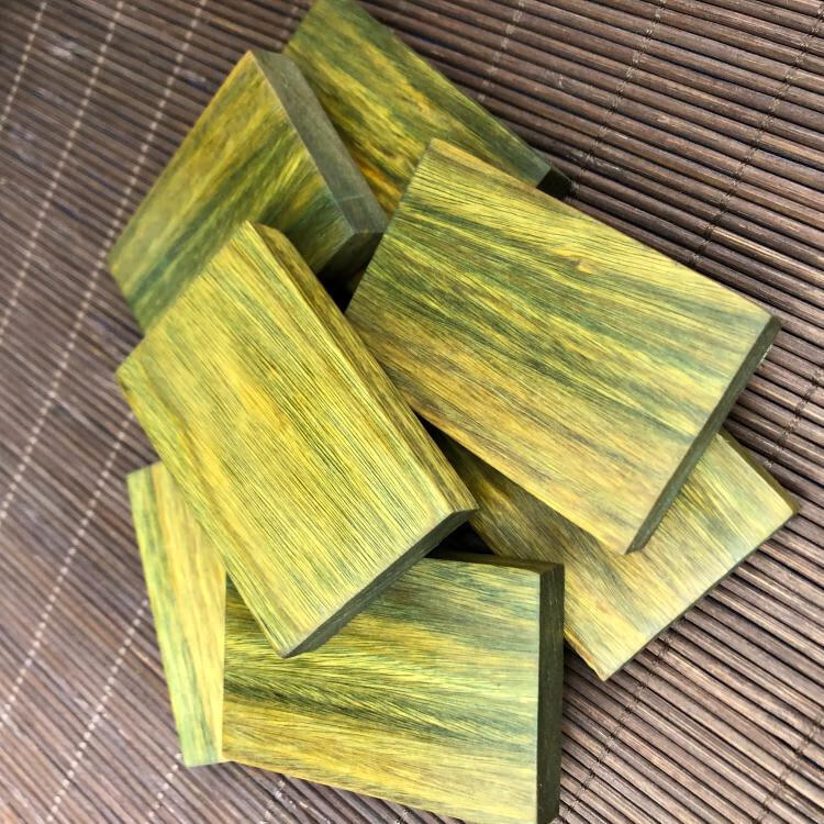 美思迪(meisidi)绿檀原木佛珠手串木料diy木梳梳子料手镯刀柄弹弓料