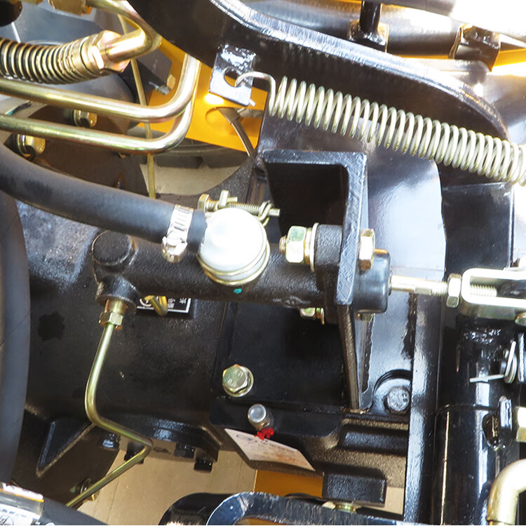 小城伊香 叉车刹车总泵分泵适用于合力叉车制动总泵刹车分泵柳工龙工