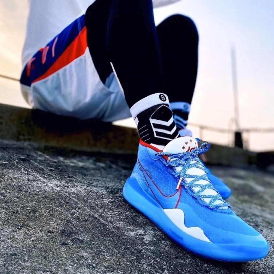 杜兰特12代篮球鞋男乳腺癌代全掌双气垫耐磨防滑实战战靴kd12乳腺癌40