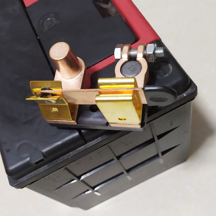 开关水平闸刀铜改装防漏电12v车用24v货车通用32安时小头电瓶闸刀开关