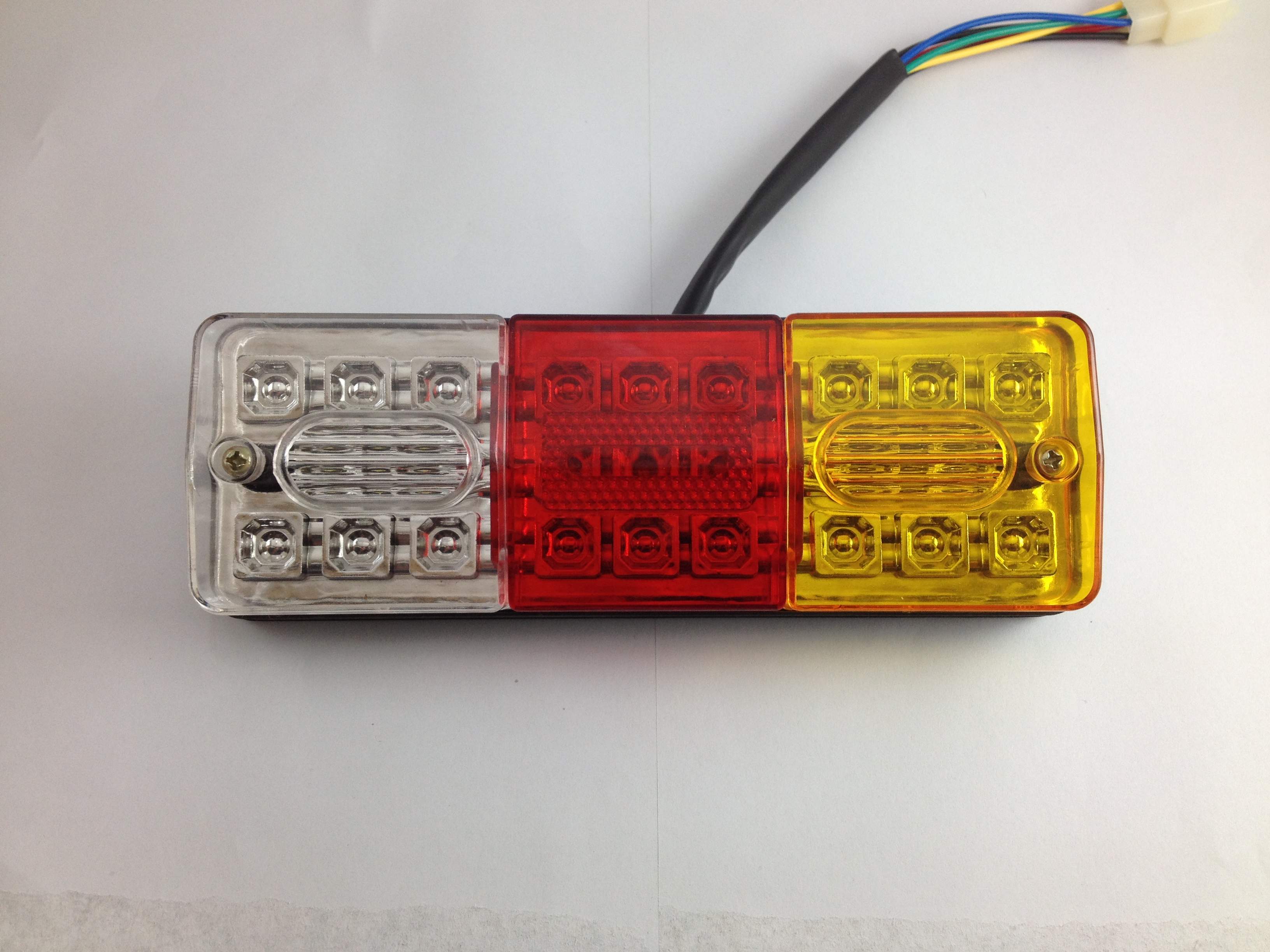 电动三轮车led后尾灯总成通用转向灯刹车灯行车灯倒车灯12v48v60vled