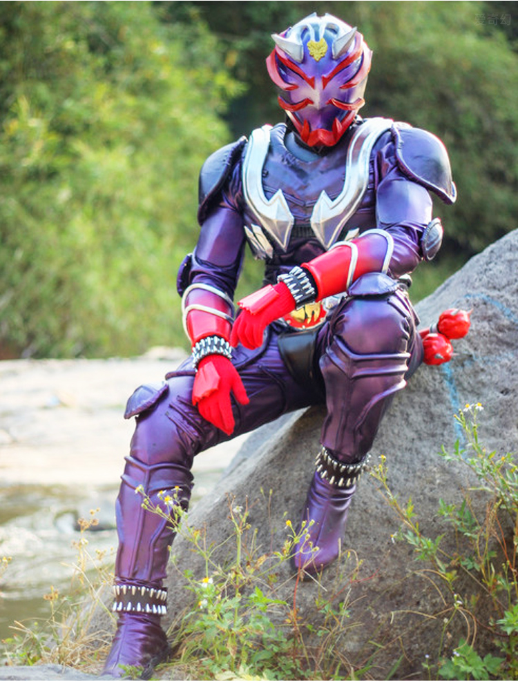 万代bandai假面骑士皮套真人可穿可穿戴皮套cos服装头盔摆件盔甲diy