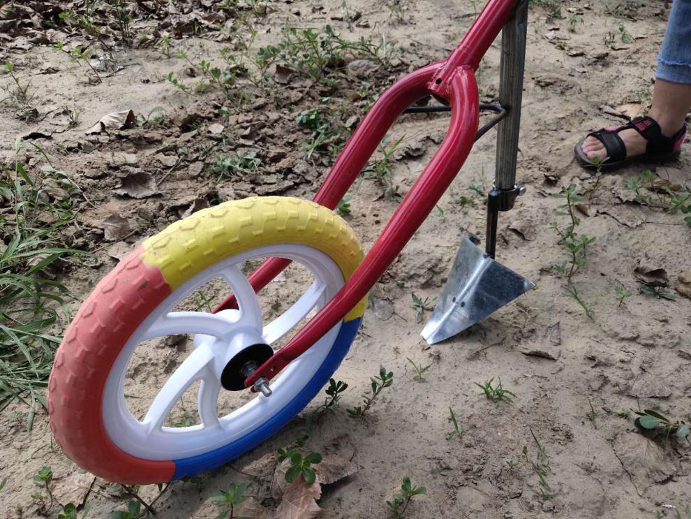 网红推锄耘锄除草机手推锄翻地松土小型农用工具家用众泽农具手推耘锄