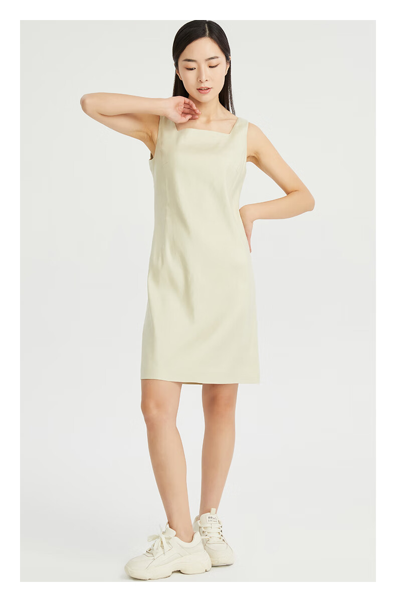 喀啦carablue女装时尚简约修身方领连衣裙kc221mwo0002 浅卡其k1 am