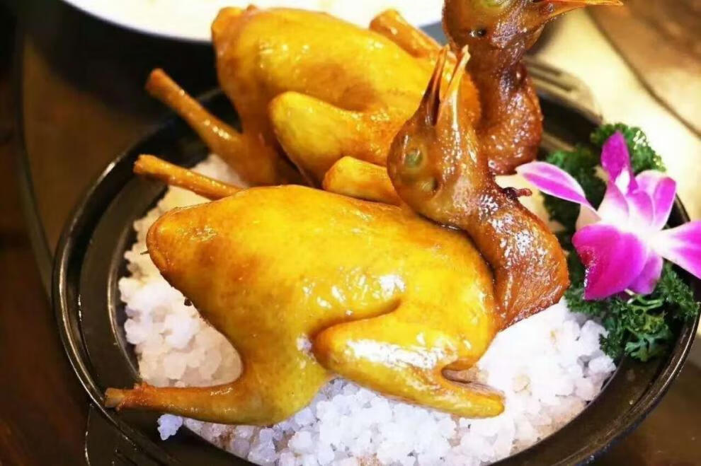 琅清 客家特产陈小鸽 酱香 香辣 熟食 即食 鸽子 酱香乳鸽 三只【图片