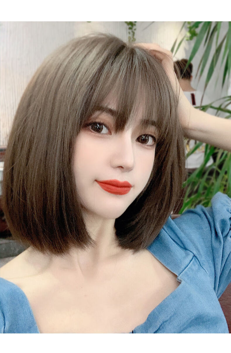 适用人群:女士色系:其他材质:高温丝假发发型:直发商品毛重:1.