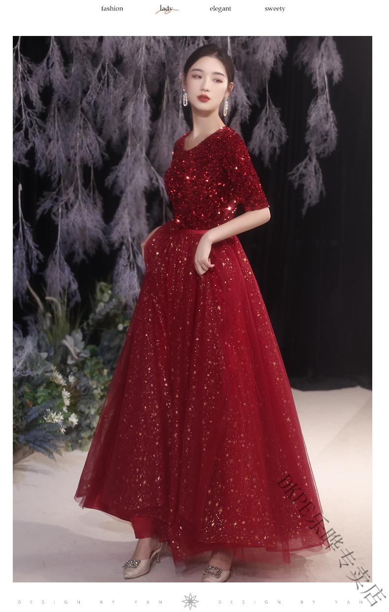 品牌女装酒红色晚礼服裙女宴会气质大合唱团演出服爱国红歌主持人独唱
