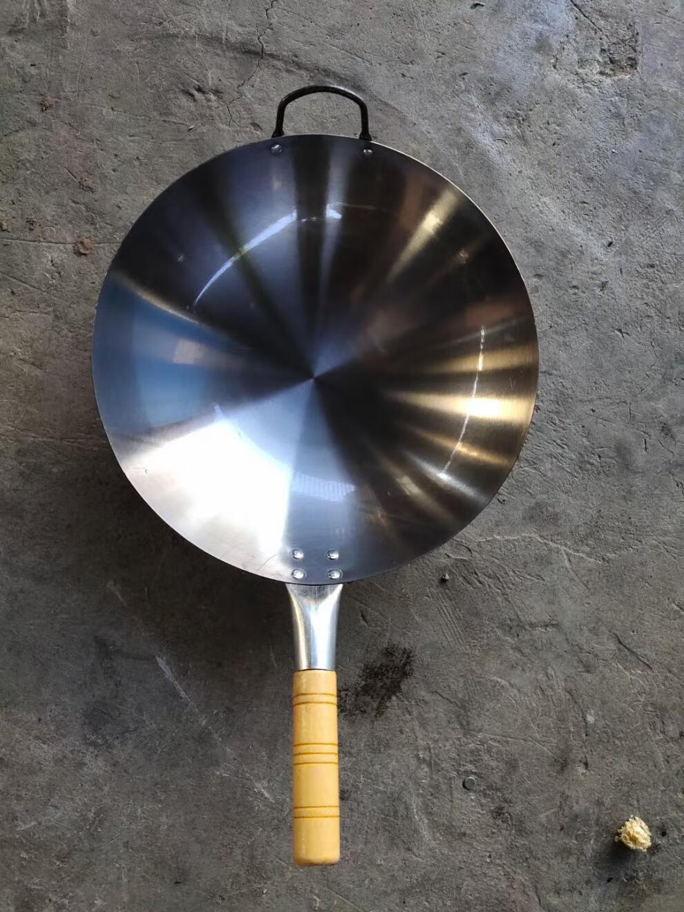 手柄木柄铁锅家用燃气灶用铁锅圆底已开锅熟铁炒锅免开锅炒菜锅未开锅