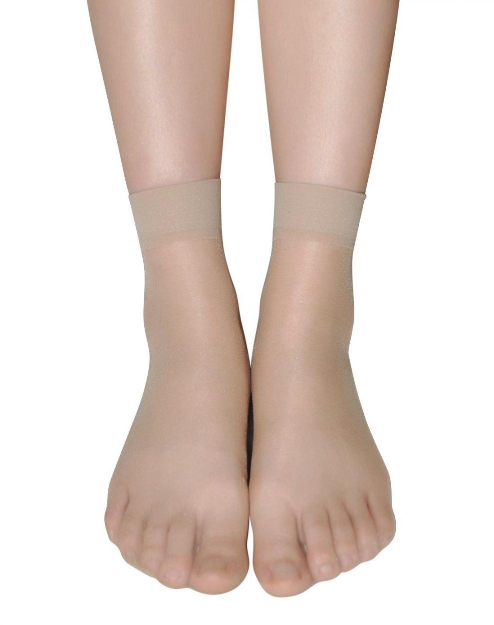 纯色功能:防勾丝风格:简约筒高:短筒裆位款式:普通裆类别:丝袜厚度:加