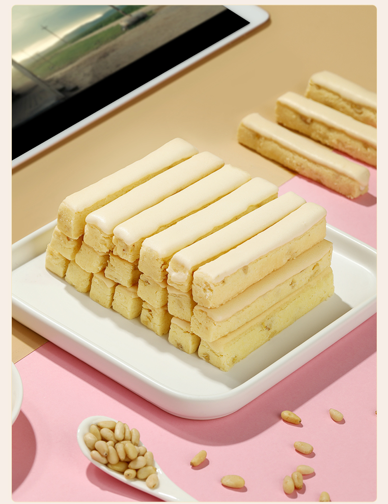 松仁奶酥曲奇饼干奶皮酥新中式糕点点心休闲网红零食400g松仁奶皮酥