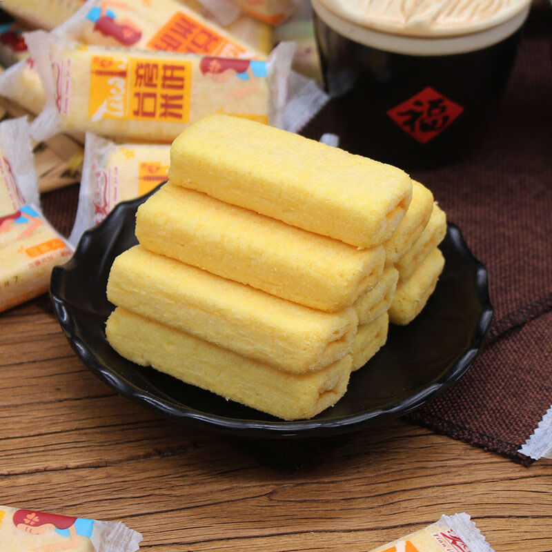 京选推荐米饼风味米饼休闲膨化零食办公室早餐饼天天一族夹心米果混装