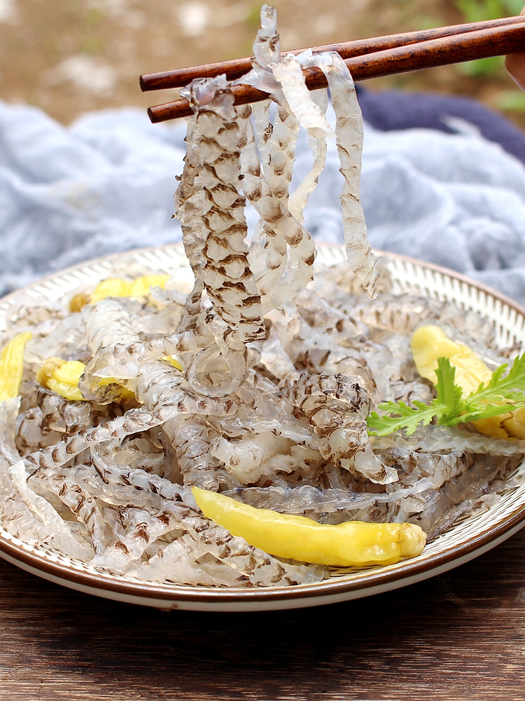 泡椒香辣鱼皮150g*8包海鲜特产开袋即食零食凉拌下饭菜