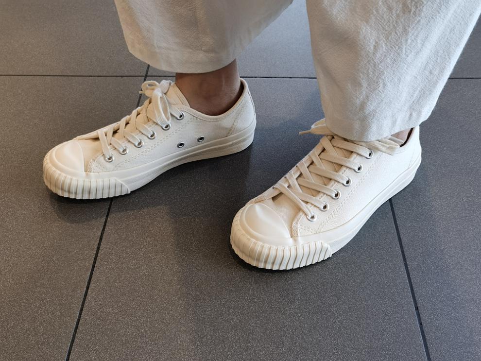 日本冈山久留米帆布鞋女复古米白色板鞋低帮原宿风平底饼干鞋 良着