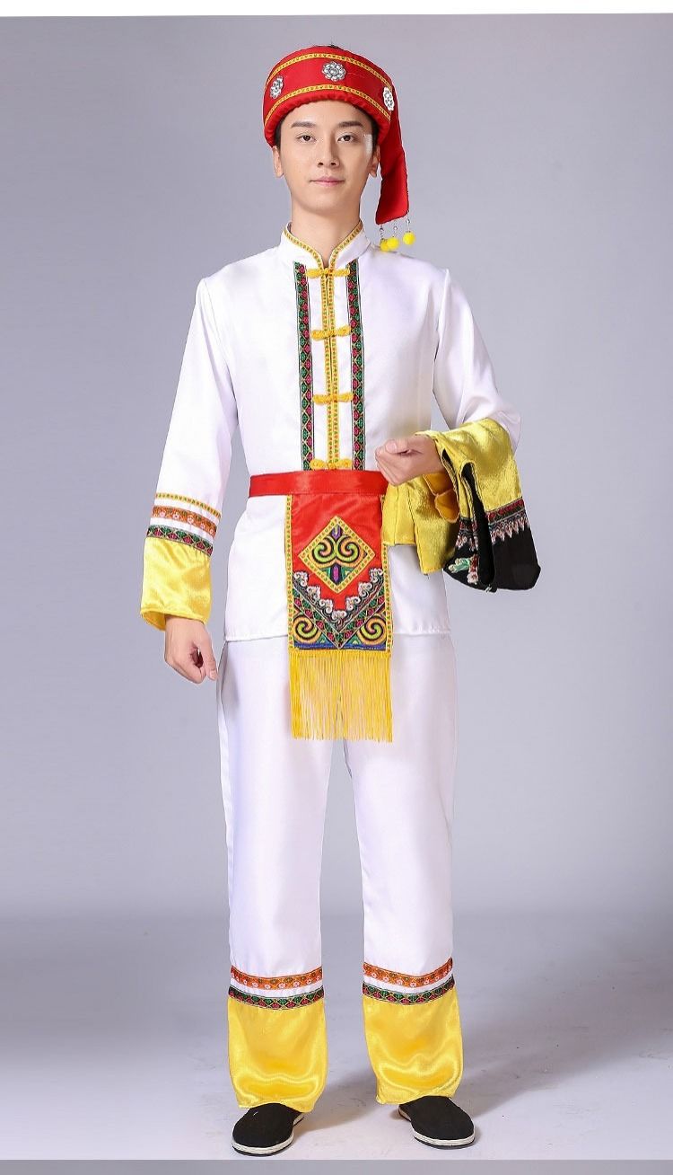 苗族男性服装图片