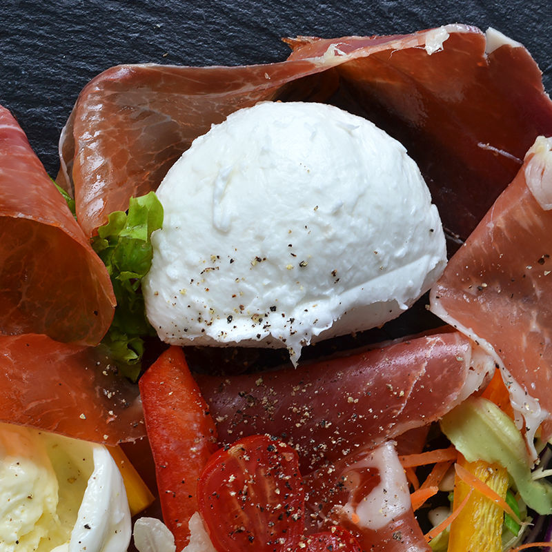 俄罗斯沙拉肉drycuredprosciutto意式风干火腿沙拉冷盘发酵生制火腿