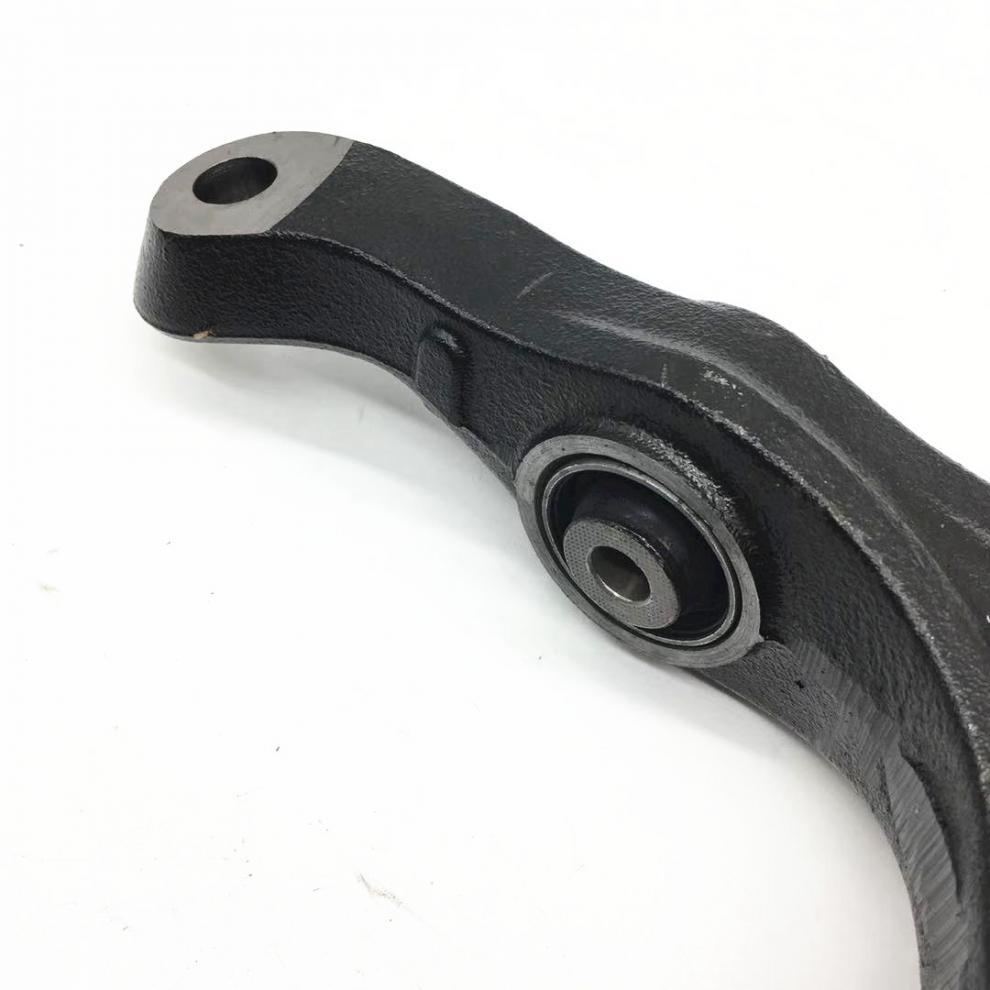 思铂睿奥德赛歌诗图上下悬挂上下摆臂支臂三角臂 九代雅阁下摆臂一对