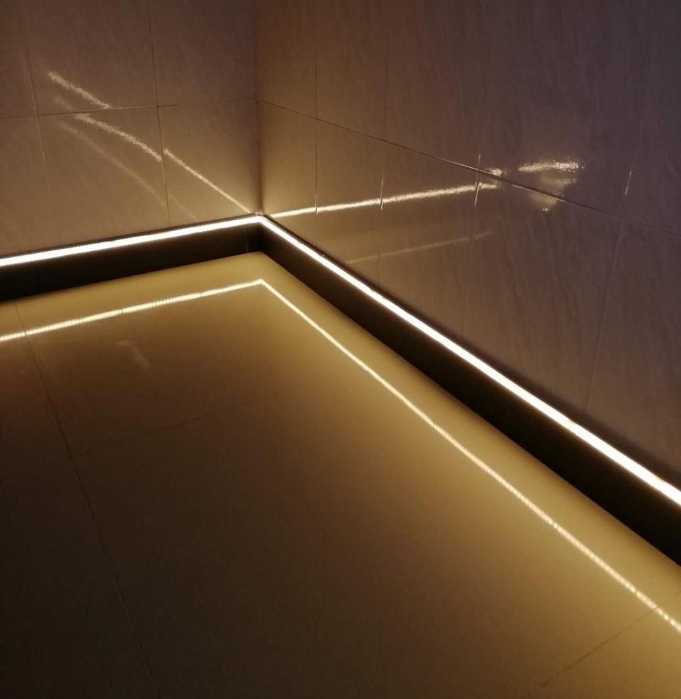 铝合金带led灯踢脚线家装建材地板发光地脚线10公分平面前光谛啸 led