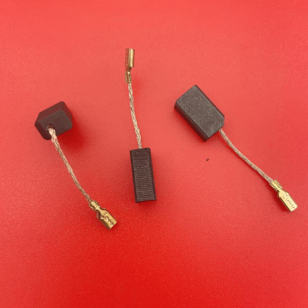 大艺角磨机碳刷适用威克士wu800角磨机碳刷01-100 02-100磨光机东成