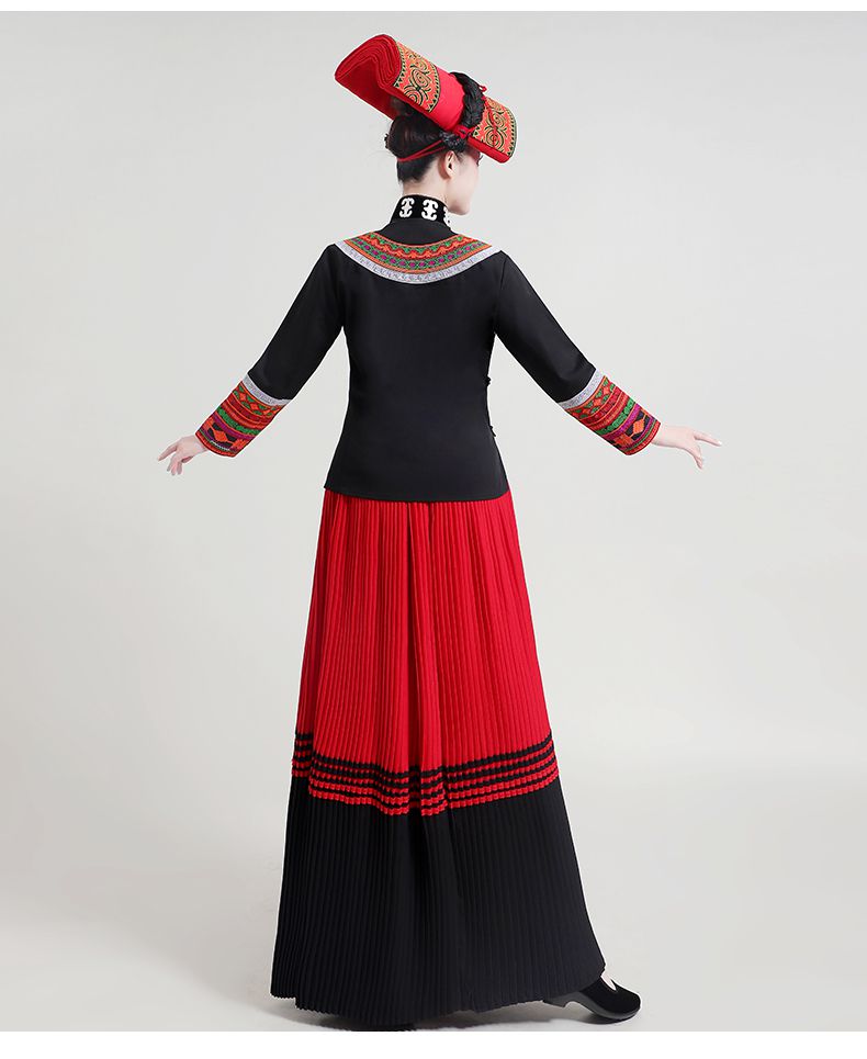 云南少数民族服装女民族风彝族彝女舞蹈演出服冬季衣服大凉山头shi